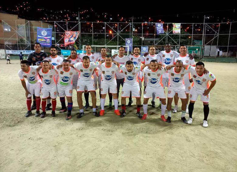 El líder deportivo aseguró que los jóvenes que jugaron contra la Policía nada tienen que ver con las bandas criminales. FOTO CORTESÍA 