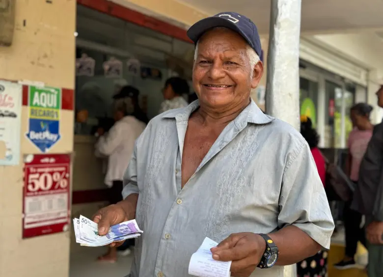 Prosperidad Social reiteró el llamado a todos los beneficiarios para que mantengan actualizada su información de contacto, un requisito clave para garantizar pagos oportunos y sin contratiempos. FOTO: DPS.
