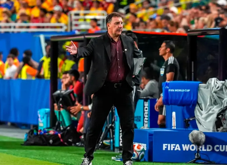 Néstor Lorenzo durante el encuentro de Colombia frente a Portugal. FOTO JUAN ANTONIO SÁNCHEZ