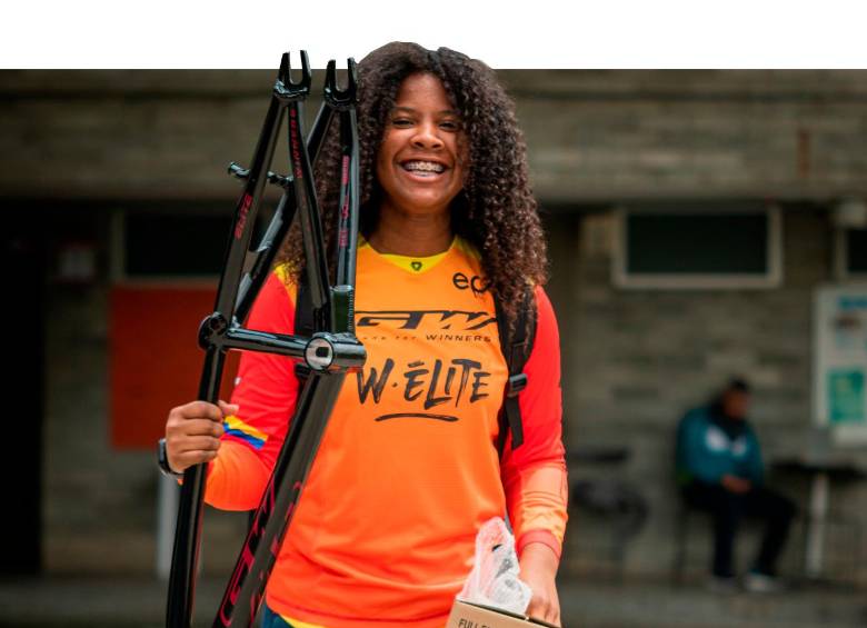Guadalupe Palacios ilusiona a Colombia con nuevas gestas en el bicicrós. Este año en Glasgow, Escocia, buscará ampliar su palmarés. Un relevo generacional que alegra al país. FOTO CORTESÍA Duver PÉREZ-W ÉLITE