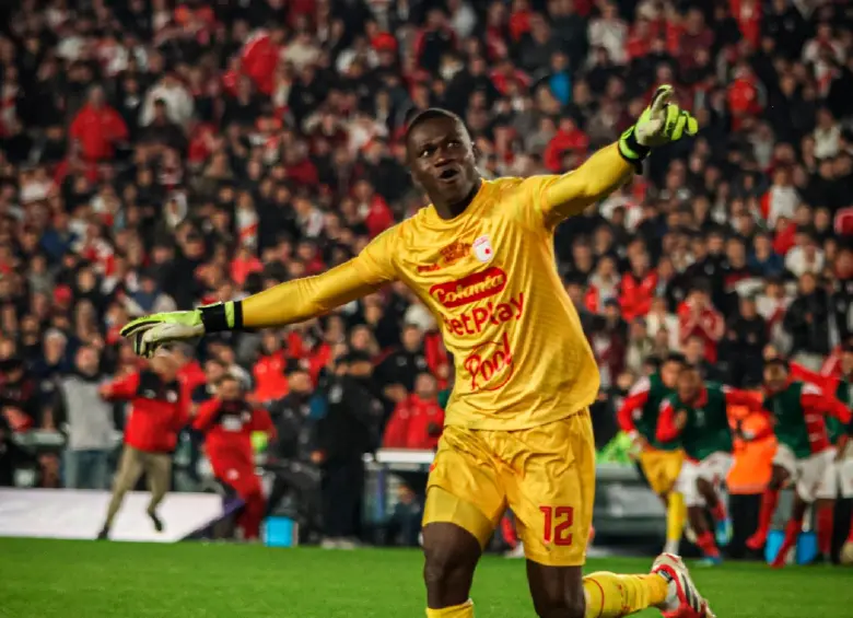 Weimar Banny Asprilla fue la gran figura de Santa Fe en la clasificación ante River Plate en los octavos de final de la Copa Sudamericana. FOTO X-SANTA FE