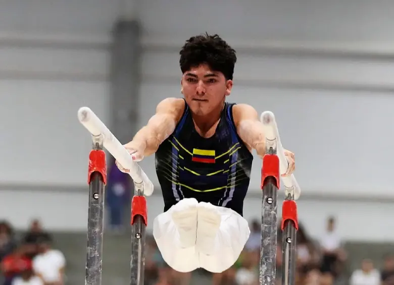 Jorman Álvarez ya figura entre los grandes de la gimnasia artística mundial. FOTO CORTESÍA COC