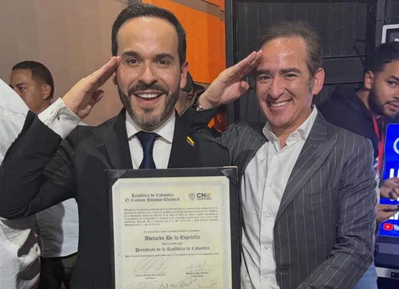 Abelardo de la Espriella, presidente de Colombia, junto con su amigo Joaquín Gutiérrez, nuevo presidente de Ecopetrol. FOTO: Tomada de redes.