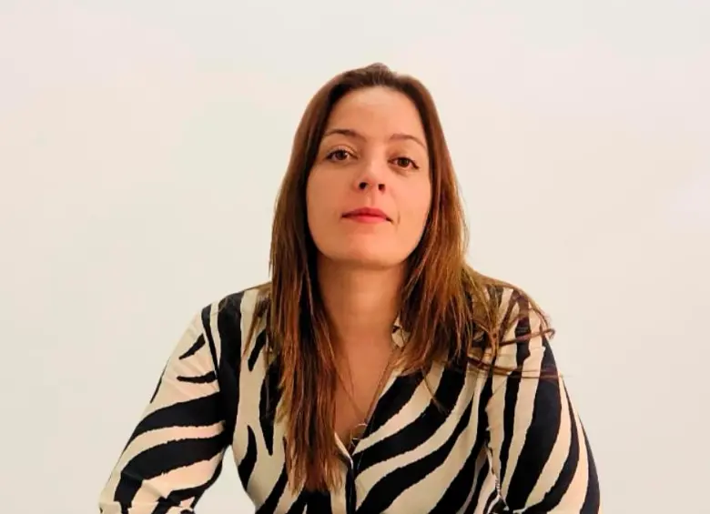 Larisa Caruso, directora (e) de la Unidad de Proyección Normativa y Estudios de Regulación Financiera (URF). FOTO CORTESÍA URF. 