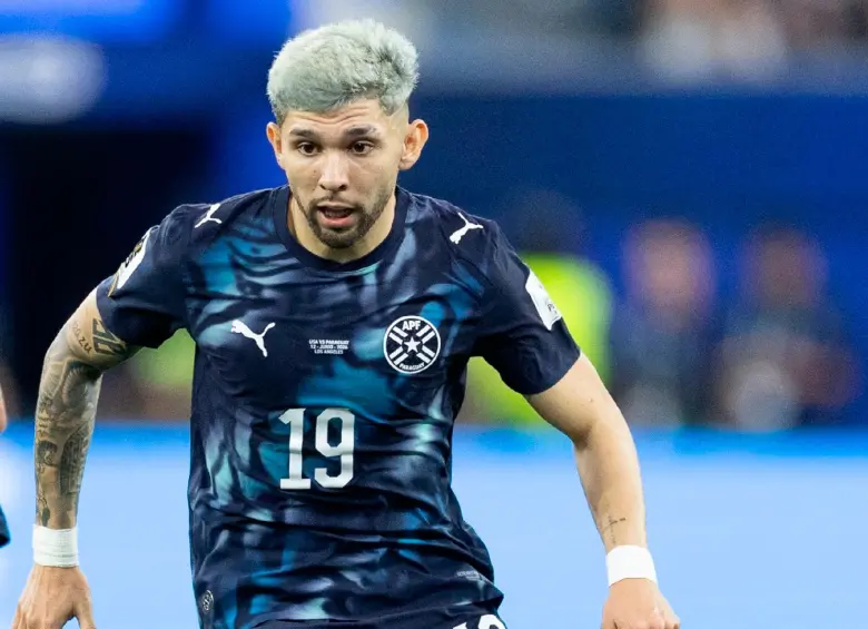  Julio Enciso espera contribuir con su talento a un buen resultado de Paraguay contra Turquía. Foto: Getty 