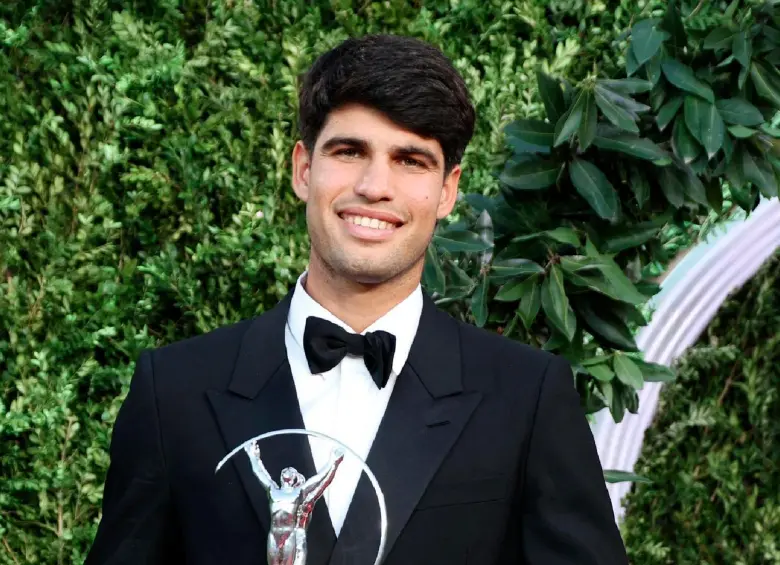 Carlos Alcaraz se llevó la máxima distinción del Laureus en la rama masculina. FOTO X-LAUREUS