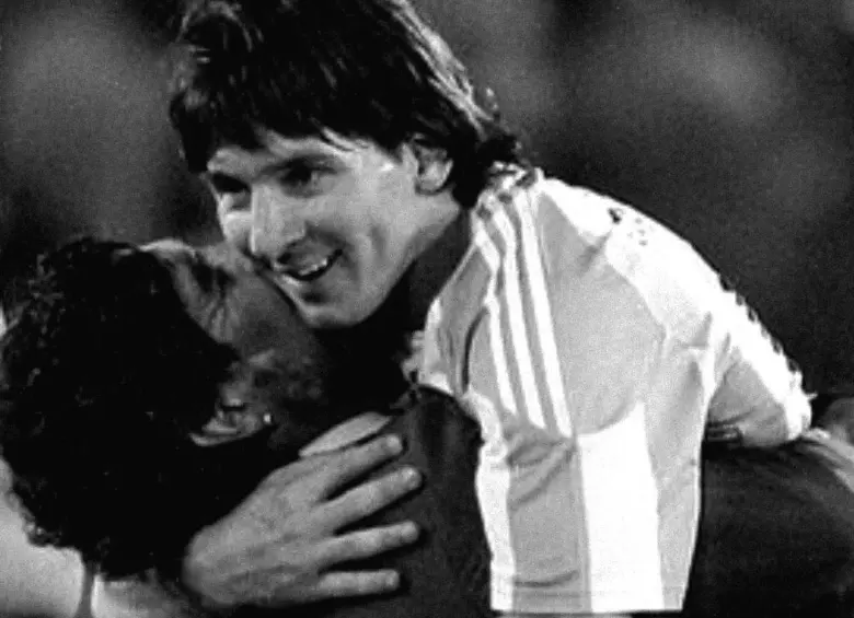 Lionel Messi y el recuerdo con Mararadona que posteó en su cuenta de Instragram. FOTO TOMADA INSTAGRAM MESSI