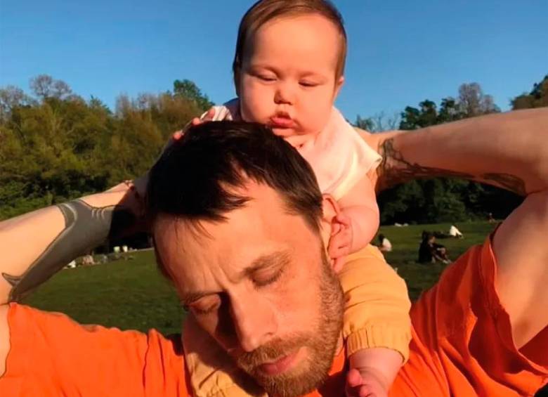 Daniel y Ruby Auster murieron por sobredosis de opiodes. Fueron hijo y nieta del novelista Paul Auster. FOTO redes sociales.