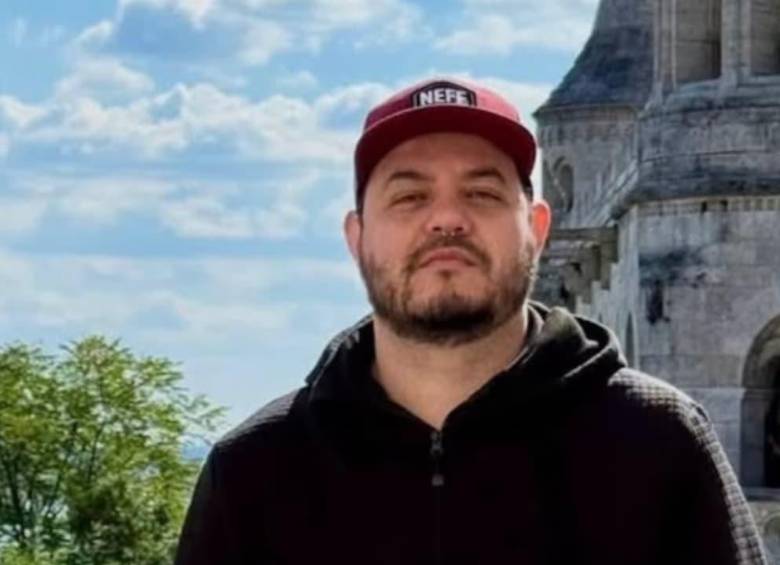 Leonardo Múnera Martínez, biólogo oriundo de Armenia, murió durante sus vacaciones en Acapulco, México. FOTO: Redes sociales.