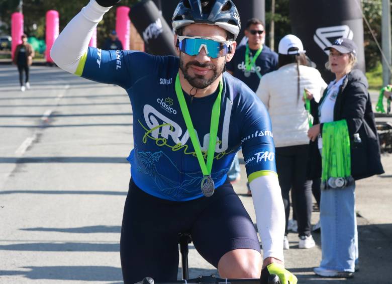 Miguel Pajón, campeón del recorrido de 63 km del Clásico EC-2025. Fotos: Manuel Saldarriaga.