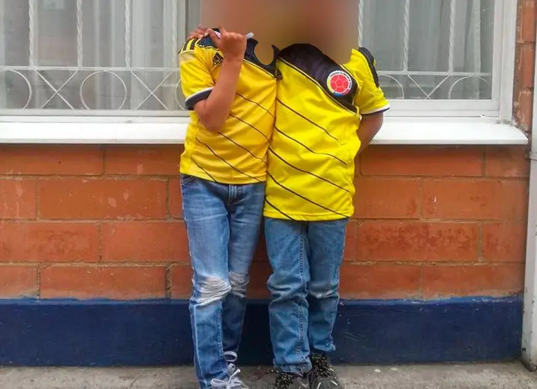 Jugaba fútbol y compartía en la casa de su abuela, en la que vivió antes del atentado. Foto: Reserva