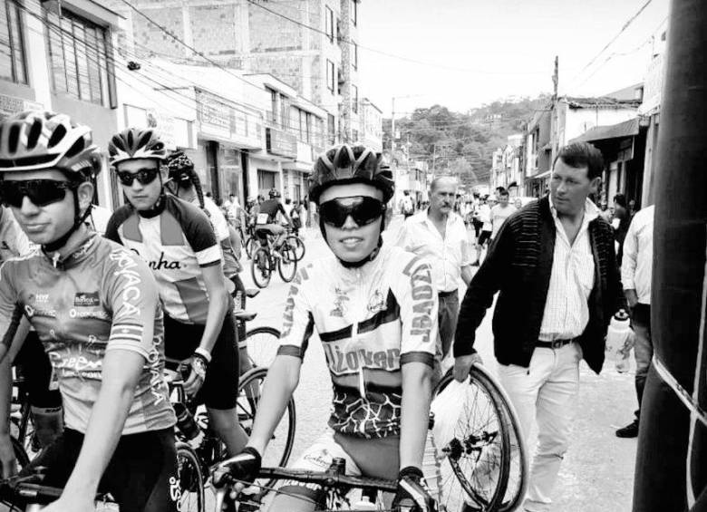 Tras caída en la Vuelta a la Juventud, murió el ciclista Andrés Arévalo