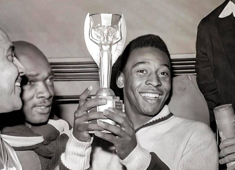 Para Pelé fue un sueño cumplido ganar con Brasil el título de 1958. FOTO: @Pele