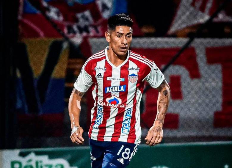Olivera fue campeón del fútbol colombiano en 2022 con Atlético Nacional. FOTO: Tomada de Instagram @turrooliveraok