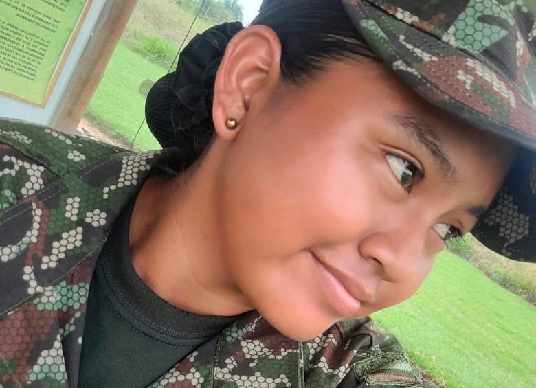 La soldado regular Yetzibel Tiles prestó su servicio militar en el Batallón de Abastecimientos y Servicios para la Aviación del Ejército (BAAS), en Bogotá. FOTO cortesía