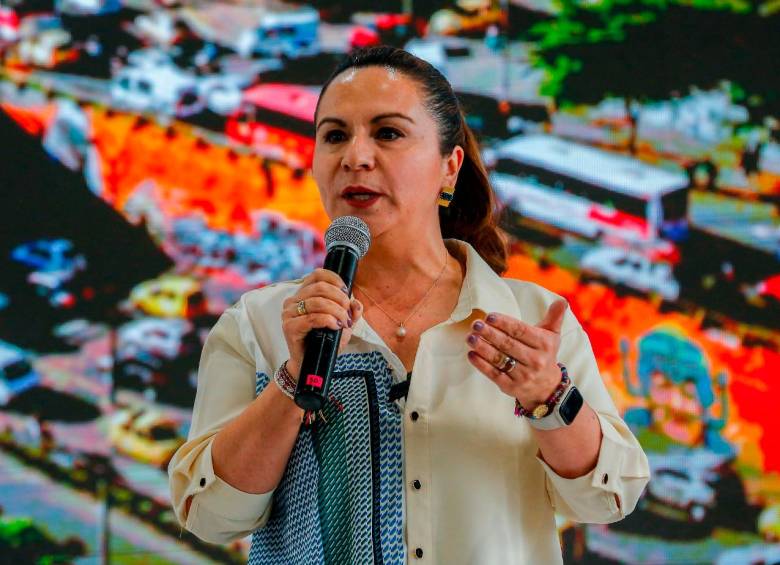 Sandra Urrutia, ministra de las TIC, ha trabajado por más de 15 años en el sector de las telecomunicaciones y será la encargada de enfrentar los retos de conectividad en el país. FOTO CAMILO SUÁREZ
