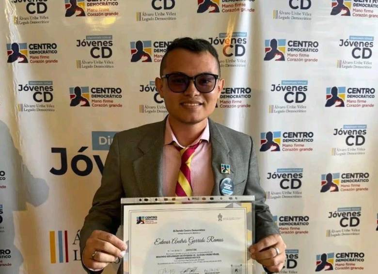 El joven activista Edwar Andrés Garrido resultó gravemente herido tras un ataque sicarial en Girardot. FOTO: REDES SOCIALES