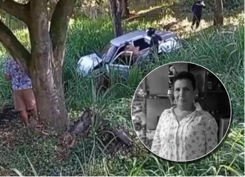 María Elsy Tobón Arango (en el círculo) fue embestida por el vehículo. Fotos: cortesía.