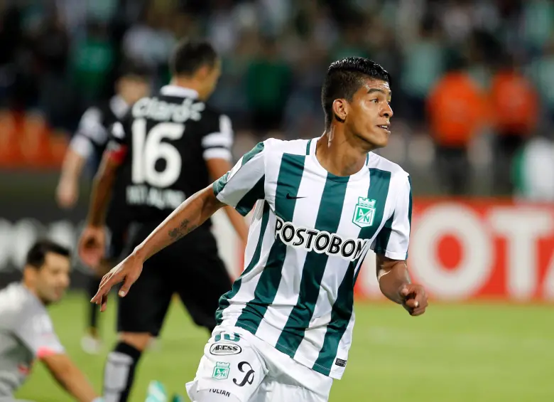 El exfutbolista antioqueño Yulián Mejía celebraba en la foto el gol que le metió a Libertad de Paraguay en la Copa Libertadores del 2015. Foto: Jaime Pérez