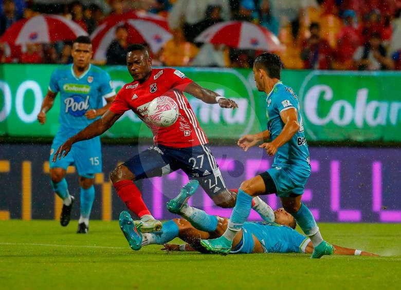Los jugadores del fútbol colombiano hicieron un pliego de peticiones a la Dimayor y a la Federación, pero no fueron escuchados. FOTO ANDRÉS CAMILO SUÁREZ