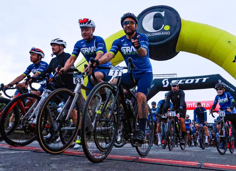 El Oriente antioqueño vibró este domingo con la edición número 52 del Clásico El Colombiano, el certamen de ciclismo recreativo más tradicional de Colombia, que volvió a llenar de color, emoción y pedalazos las vías de esta región. Foto: Manuel Saldarriaga Quintero.