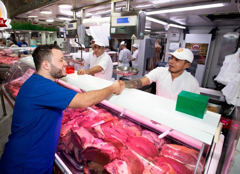 Los precios al consumidor final, según el Dane, vienen moderándose en lo que va de 2023. FOTO: ESNEYDER GUTIÉRREZ