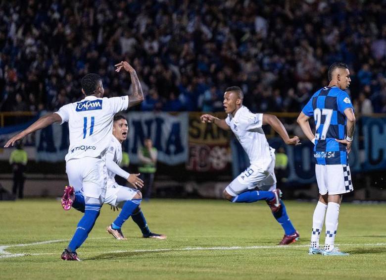 Millonarios no logró conservar la ventaja y terminó perdiendo con Chicó, que tiene opción de avanzar a la final. FOTO TWITTER MILLOS