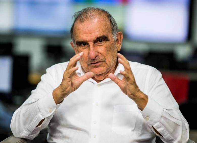 El senador Humberto de la Calle se opuso a la idea de darle estatus político a la disidencia ‘Segunda Marquetalia’ de alias Iván Márquez. FOTO JULIO HERRERA