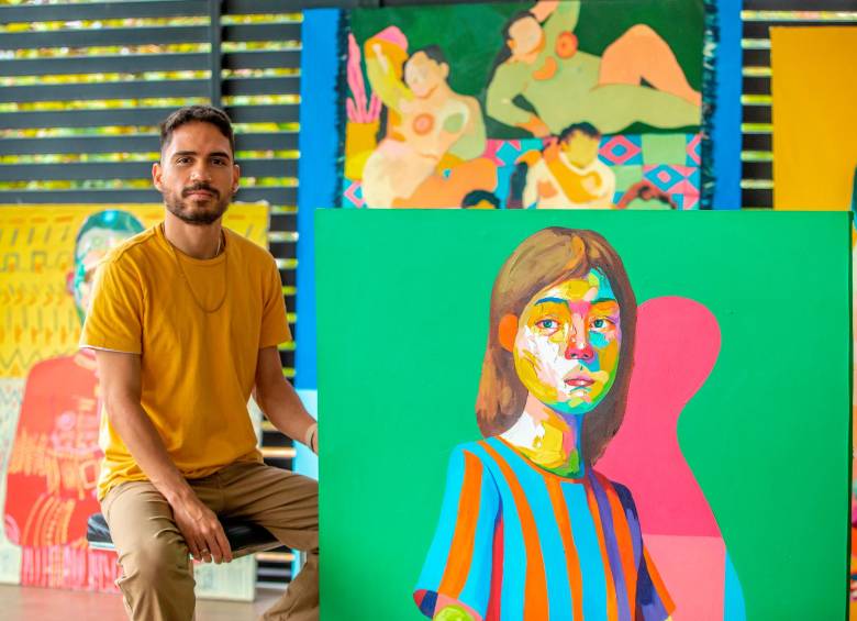 El artista antioqueño Sergio Savango lleva 10 años pintando cuadros inspirados en su familia. FOTO Camilo Suárez 