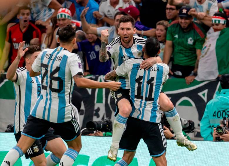 Argentina celebró su primera victoria en el Mundial de Qatar. FOTO: JUAN ANTONIO SÁNCHEZ. 