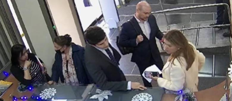 Liliana Bittar, Julián Peinado y Wadith Manzur. FOTO: Captura de video <i>Noticias Caracol</i>