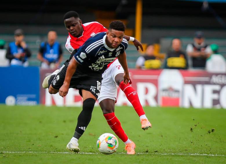 Frank Fabra, uno de los hombres más desequilibrantes del DIM. FOTO COLPRENSA