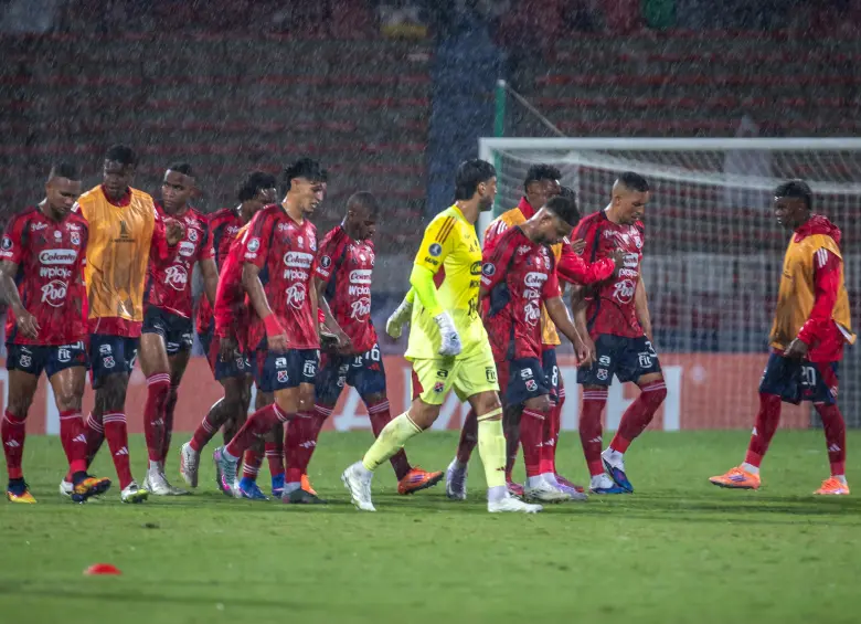 DIM no logró defender la ventaja y terminó empatando contra Leones F.C. Foto: Juan Antonio Sánchez Ocampo