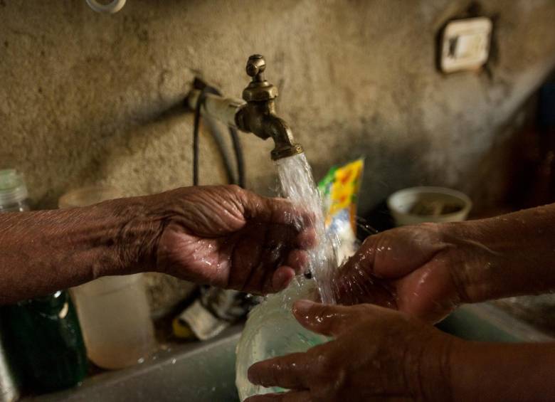 Los cortes de agua arrancarán desde este martes 1 de noviembre y se extenderán hasta la madrugada del próximo viernes 4 de noviembre. FOTO: CAMILO SUÁREZ ECHEVERRY