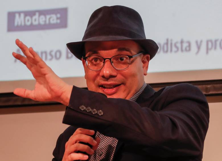 El escritor hace parte del cuerpo docente de Eafit. Tiene un doctorado en ciencia políticas de la Universidad de North- western. Foto: Archivo.