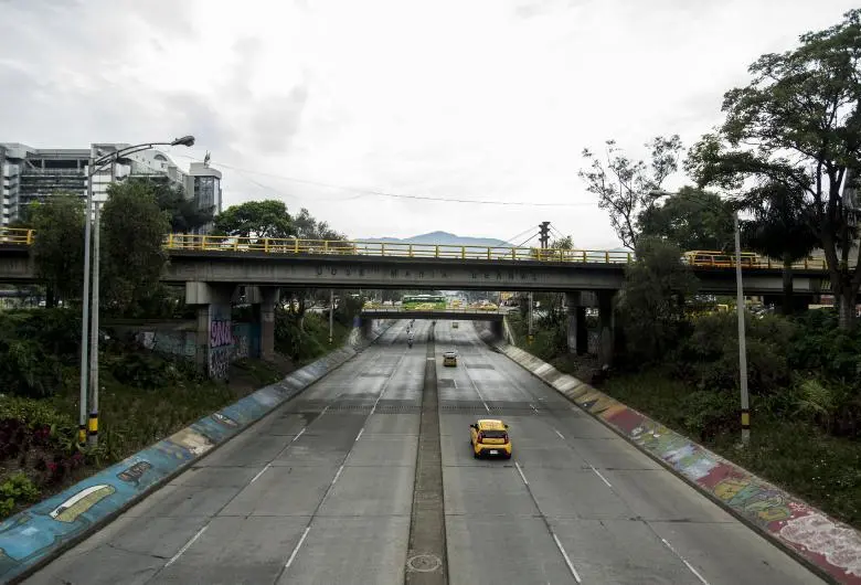 Así lucieron las calles de Medellín durante las anteriores ediciones del Día sin Carro, actividad que se realizó entre 2008 y 2019 cada 22 de abril. FOTO: EL COLOMBIANO.