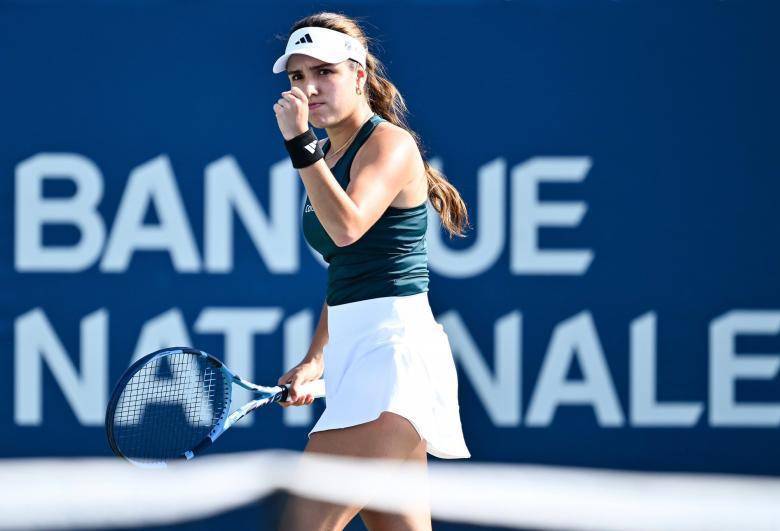 Maria Camila Osorio en su gira por pista dura. FOTO: X CamiOsorioTenis