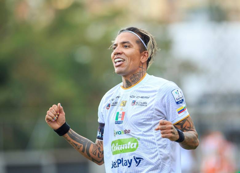 El delantero tolimense Dayro Moreno, de 40 años, es el futbolista colombiano que más goles ha marcado desde que se tiene registro. FOTO: Juan Antonio Sánchez
