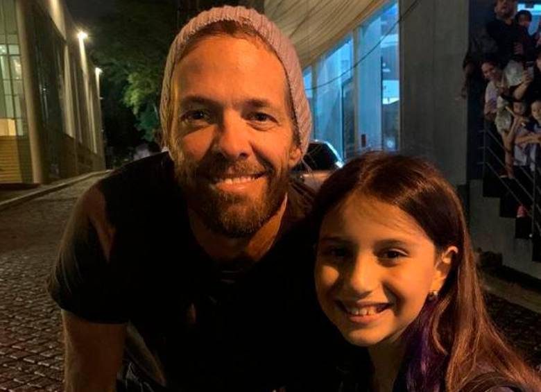 Taylor Hawkins y Emma Sofía, el pasado martes en Asunción. FOTO TOMADA DE INSTAGRAM @emmasofiamusics