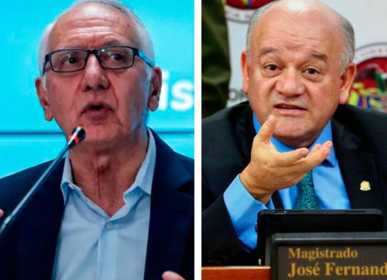 El ministro de Salud, Guillermo Jaramillo, y el magistrado de la Corte Constitucional, José Fernando Reyes Cuartas. FOTO COLPRENSA