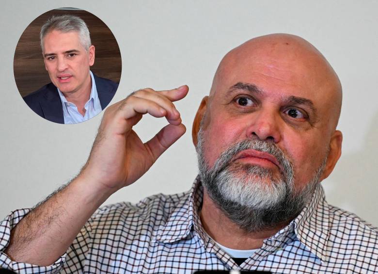 Atrás, Salvatore Mancuso. Adelante, el gobernador de Antioquia Andrés Julián Rendón. Fotos: AFP y EL COLOMBIANO.