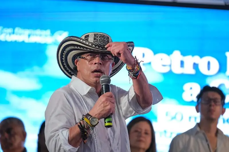 El presidente Gustavo Petro aprovechó un evento gubernamental en Montería para lanzar duros cuestionamientos contra la oposición. FOTO: PRESIDENCIA