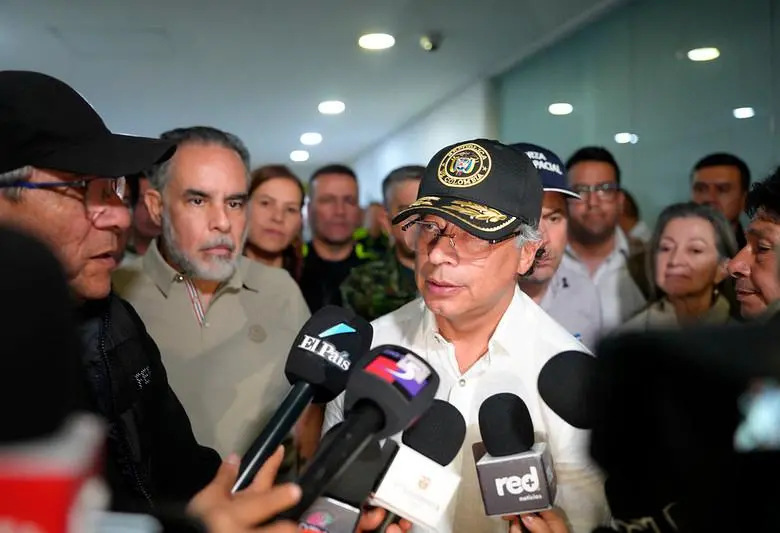 El presidente Petro respondió que la solicitud obedece a un fallo del Consejo de Estado que limitó sus alocuciones, al que calificó como un intento de censura. FOTO: PRESIDENCIA-REFERENCIA