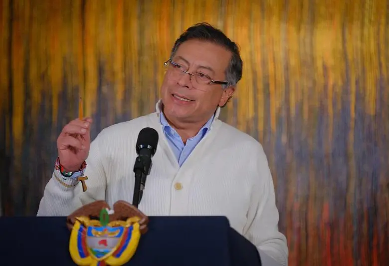En el Consejo de Ministros, el presidente Gustavo Petro le pidió al ministro de Hacienda, Germán Ávila. FOTO: Presidencia.