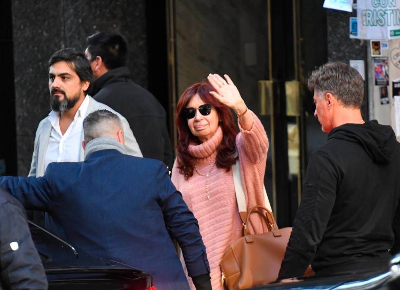 Cristina Fernández de Kirchner es acusada por el delito de asociación ilícita y administración fraudulenta de fondos públicos. FOTO: EFE