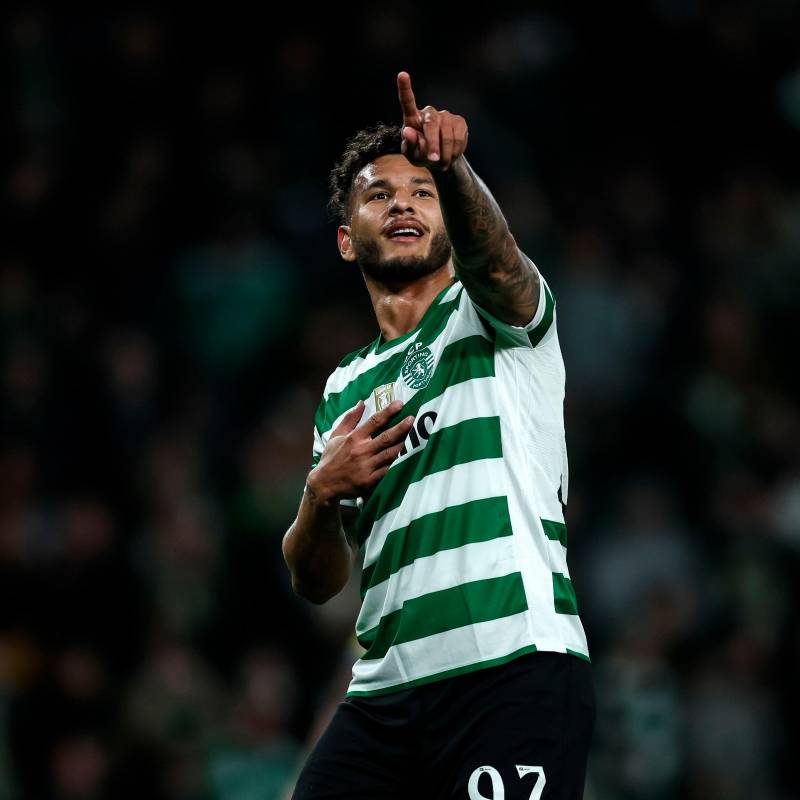 Luis Suárez fue elegido el mejor jugador del mes de febrero en la liga portuguesa. FOTO @SportingCP 