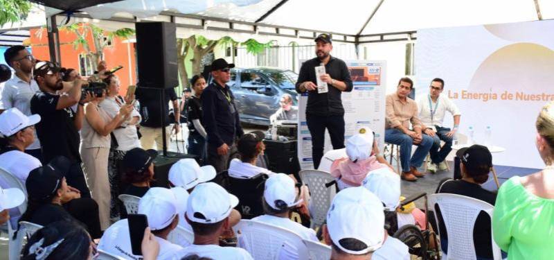El ministro Edwin Palma reveló que el equipo de empalme pidió frenar la ampliación de Colombia Solar. FOTO: Ministerio de Minas y Energía