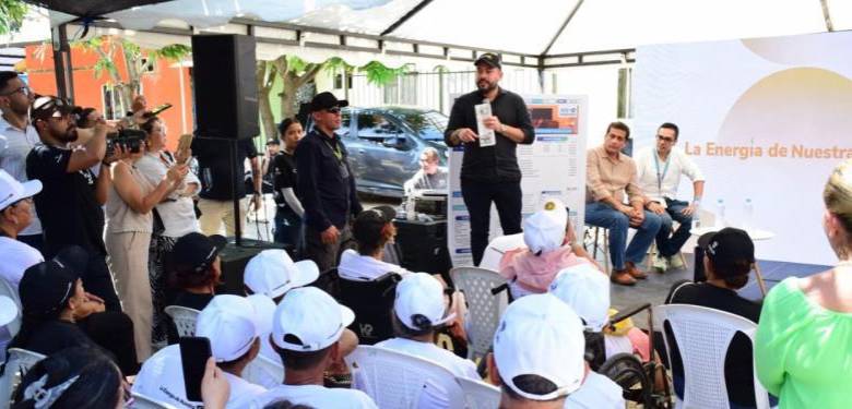 El ministro Edwin Palma reveló que el equipo de empalme pidió frenar la ampliación de Colombia Solar. FOTO: Ministerio de Minas y Energía