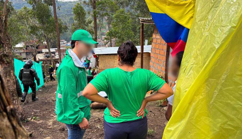 Operativo de control en el corregimiento Altavista, de Medellín, deja 17 obras suspendidas y 39 edificaciones bajo revisión