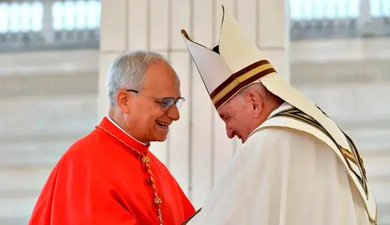 Francis Prevost junto al papa Francisco. FOTO GETTY 